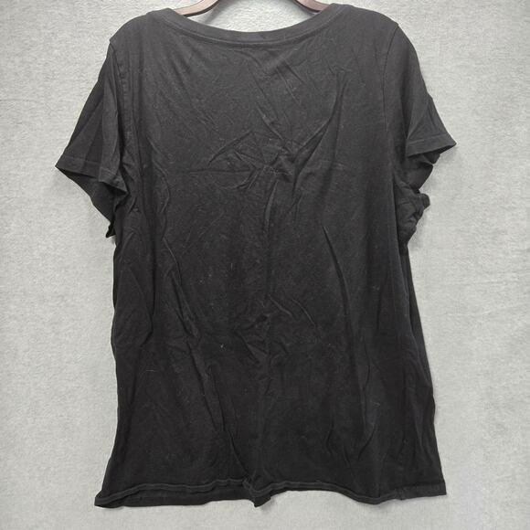 Supernatural Saving People Hunting Things Graphic Tee Size 2X - Picture 3 of 3